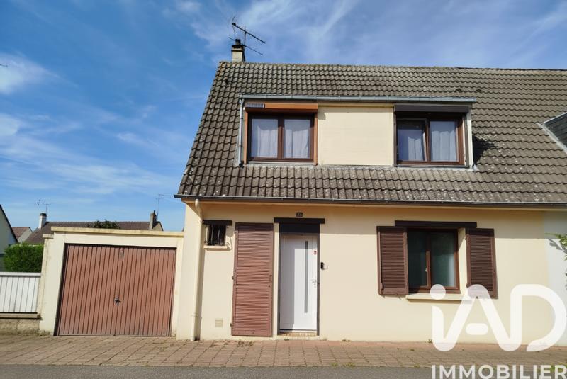 Maison - 93 m² - 5 pièces