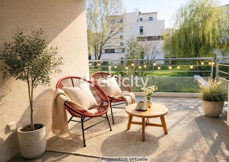 Appartement - 90 m² - 4 pièces