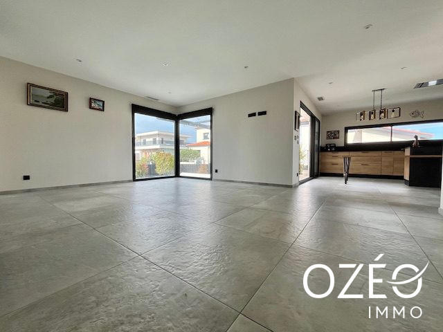 Villa - 142 m² - 6 pièces