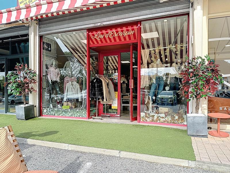 Fonds de commerce - Local commercial - 70 m²