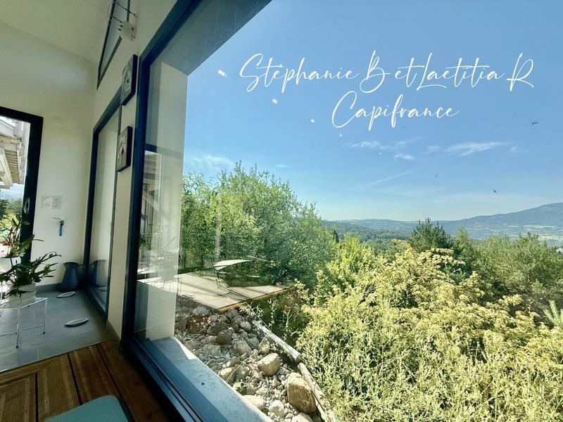 Propriété - 178 m² - 7 pièces