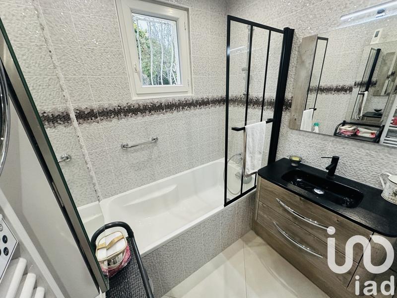 Maison - 135 m² - 8 pièces