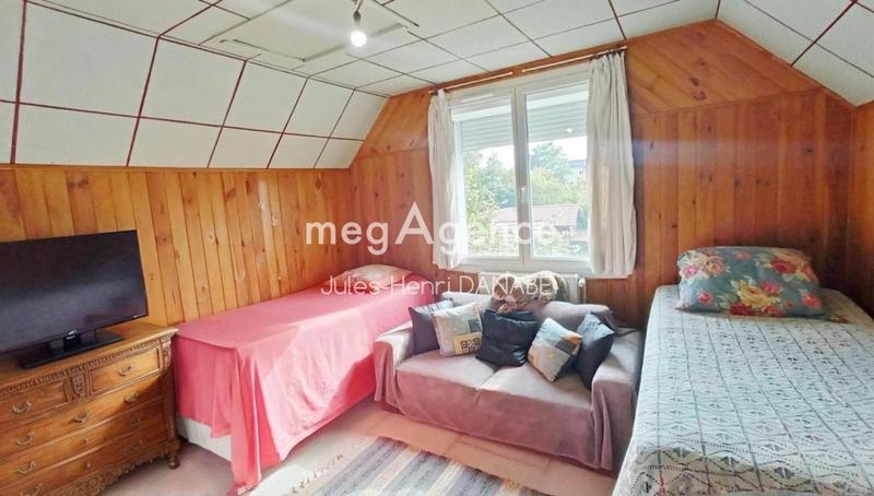 Maison - 121 m² - 6 pièces