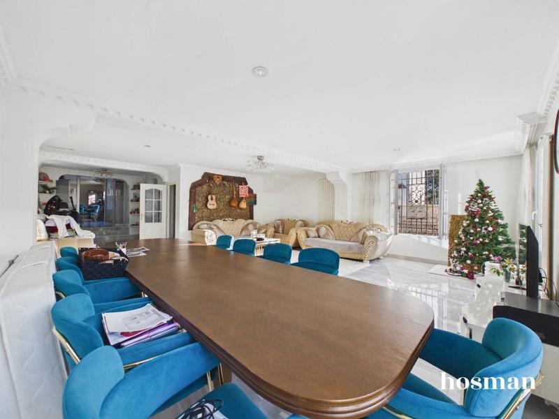 Maison - 190 m² - 5 pièces