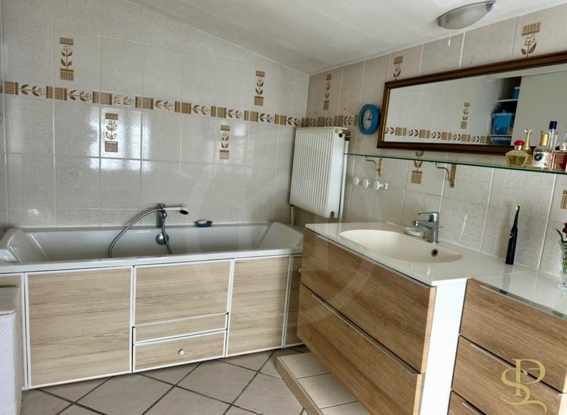 Longère - 127 m² - 6 pièces