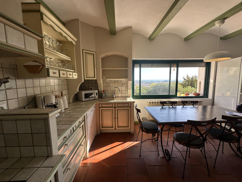 Maison - 99 m² - 5 pièces