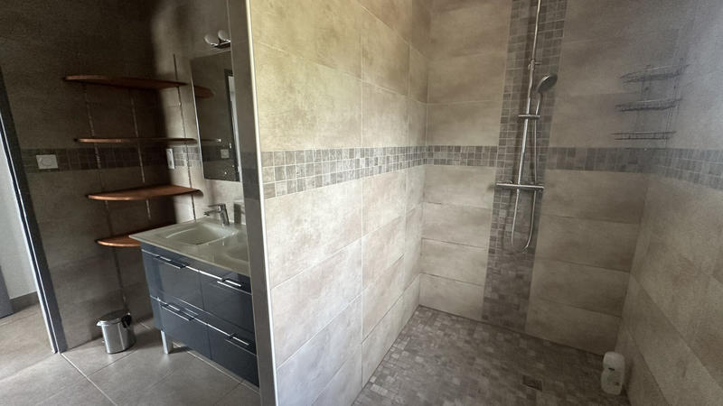 Maison - 106 m² - 5 pièces