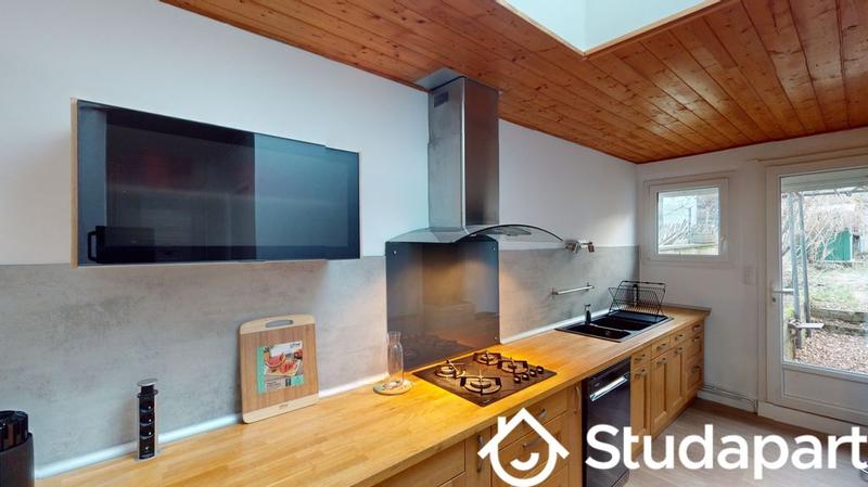 Chambre - 82 m² - 1 pièce