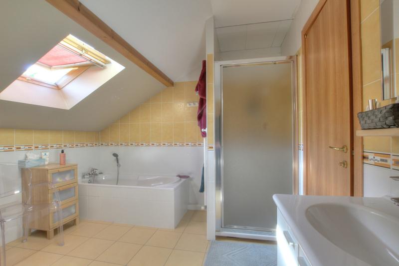 Maison - 142 m² - 5 pièces