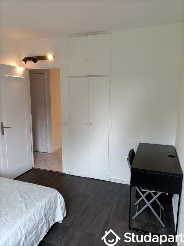 Chambre - 11 m² - 1 pièce
