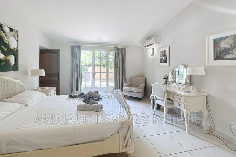 Villa - 160 m² - 6 pièces