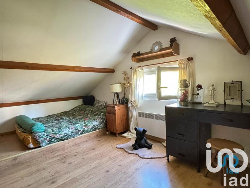 Maison - 95 m² - 5 pièces