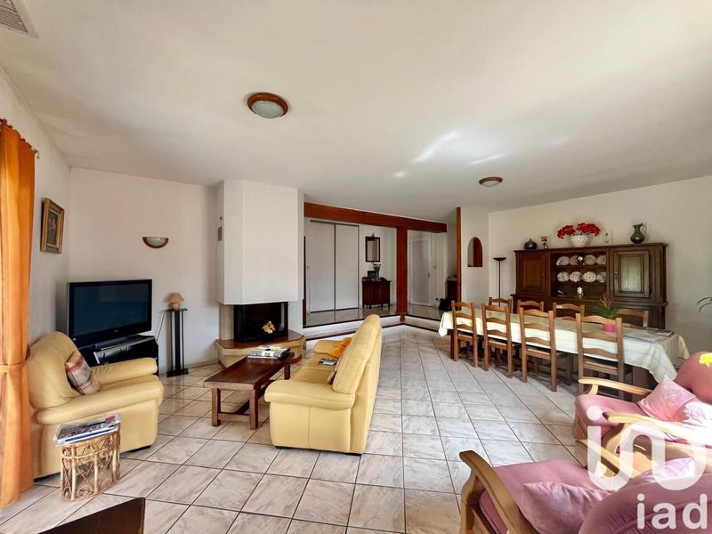 Maison - 147 m² - 5 pièces