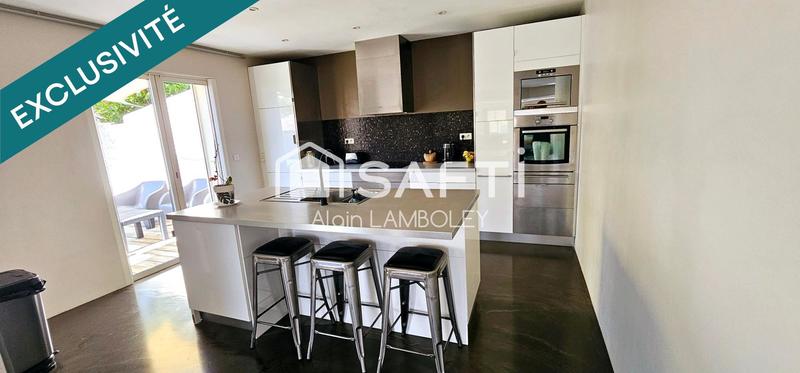 Maison - 128 m² - 6 pièces