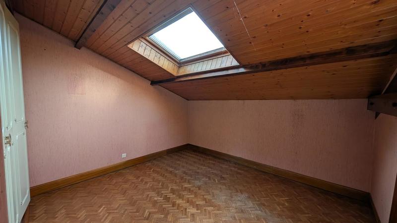 Maison - 148 m² - 7 pièces