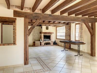 Maison ancienne - 166 m² - 6 pièces