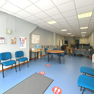 Local commercial - 95 m²