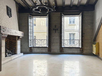 Maison - 190 m² - 7 pièces