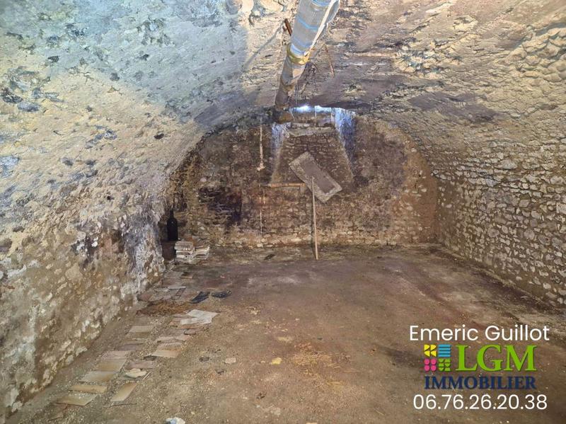 Maison - 201 m² - 7 pièces