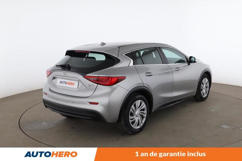 Infiniti Q30 1.5d 109 ch