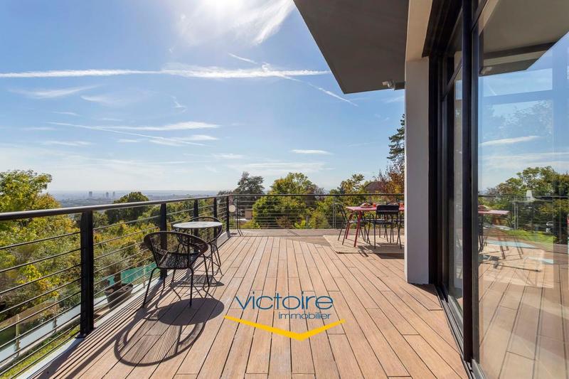 Maison - 183 m² - 5 pièces