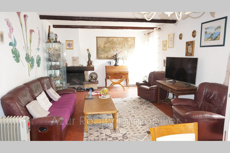 Villa - 152 m² - 8 pièces