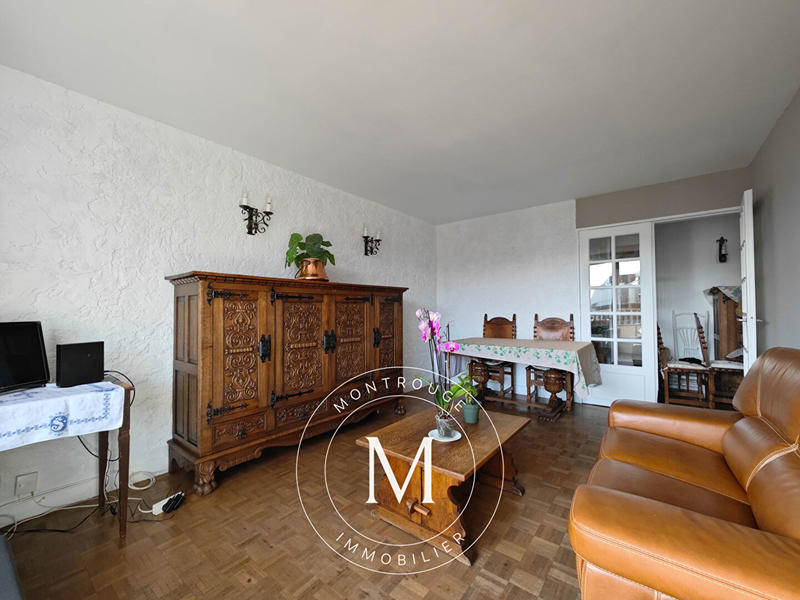 Appartement - 85 m² - 4 pièces