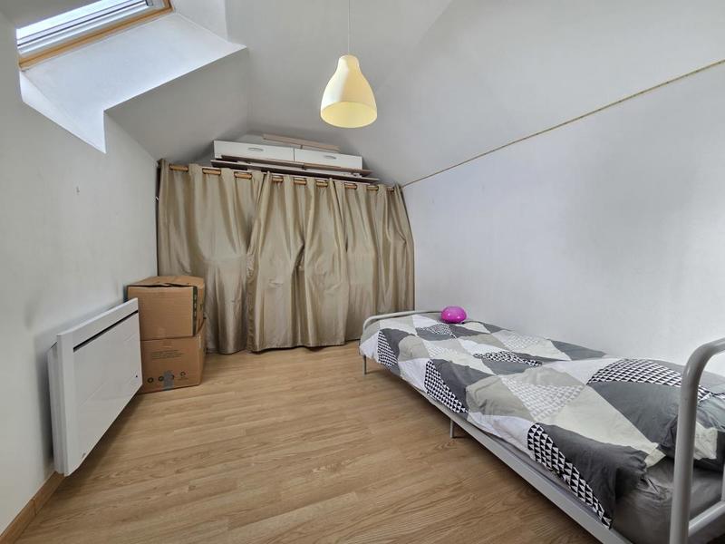 Pavillon - 140 m² - 8 pièces