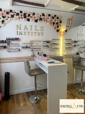 Fonds de commerce - Local commercial - 15 m²