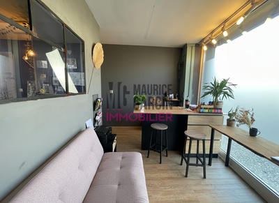 Local commercial - 33 m² - 2 pièces