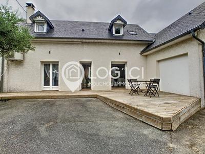Maison - 104 m² - 4 pièces