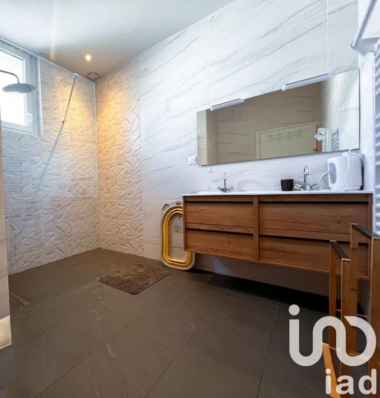 Appartement - 116 m² - 5 pièces