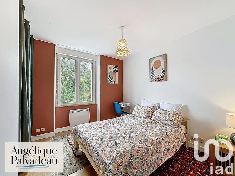 Maison - 185 m² - 12 pièces