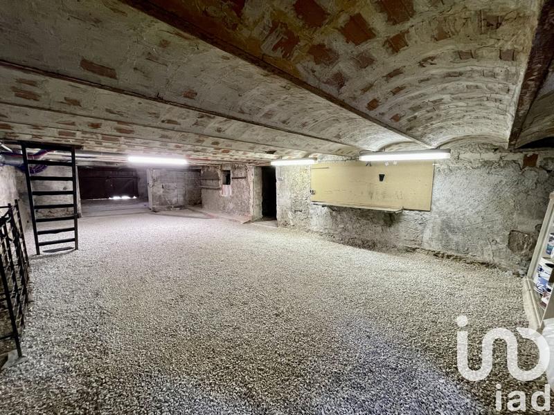 Maison - 286 m² - 7 pièces