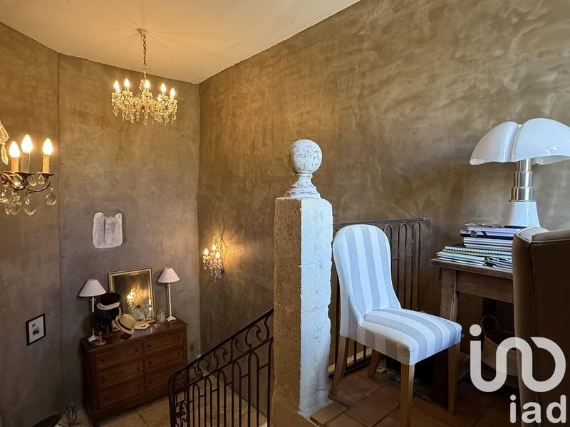 Maison - 322 m² - 11 pièces