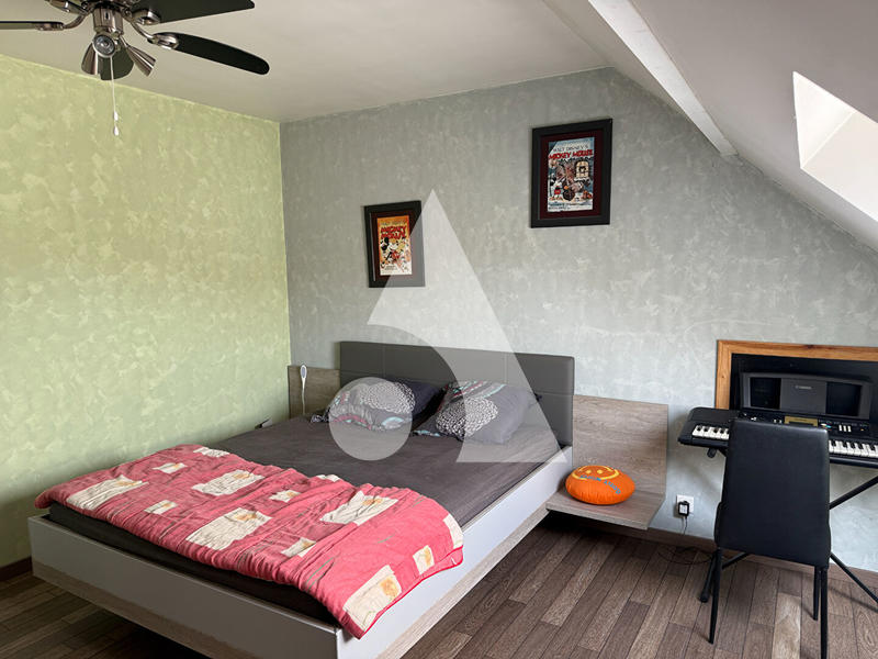 Maison - 149 m² - 7 pièces