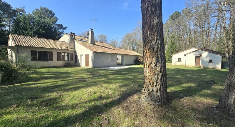 Maison - 148 m² - 6 pièces