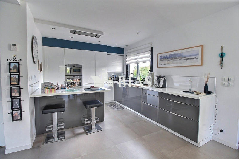 Maison contemporaine - 156 m² - 7 pièces