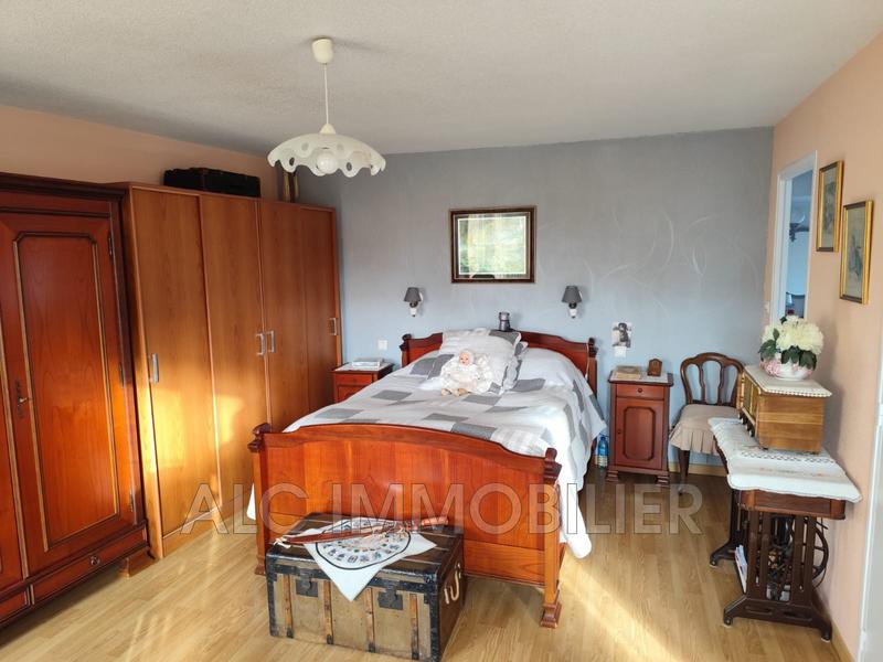 Maison - 122 m² - 4 pièces