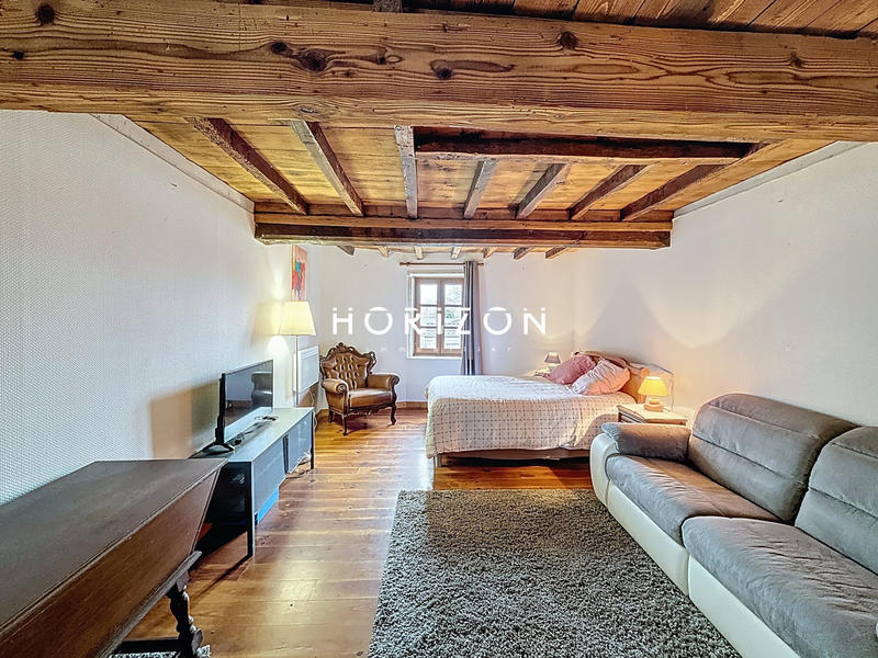 Maison ancienne - 154 m² - 6 pièces