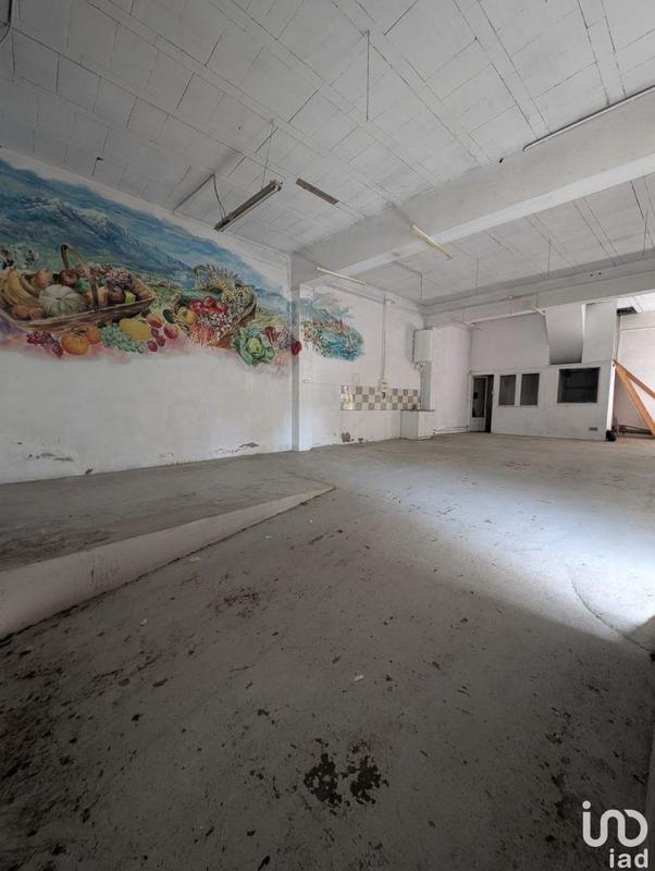 Local commercial - 230 m²