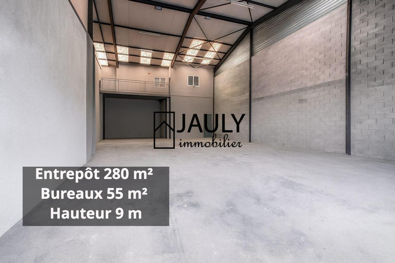 Entrepôt - 625 m²