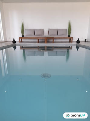 Maison - 330 m² - 6 pièces