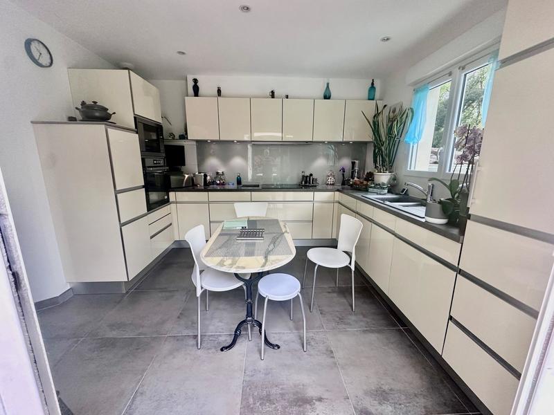 Villa - 135 m² - 5 pièces