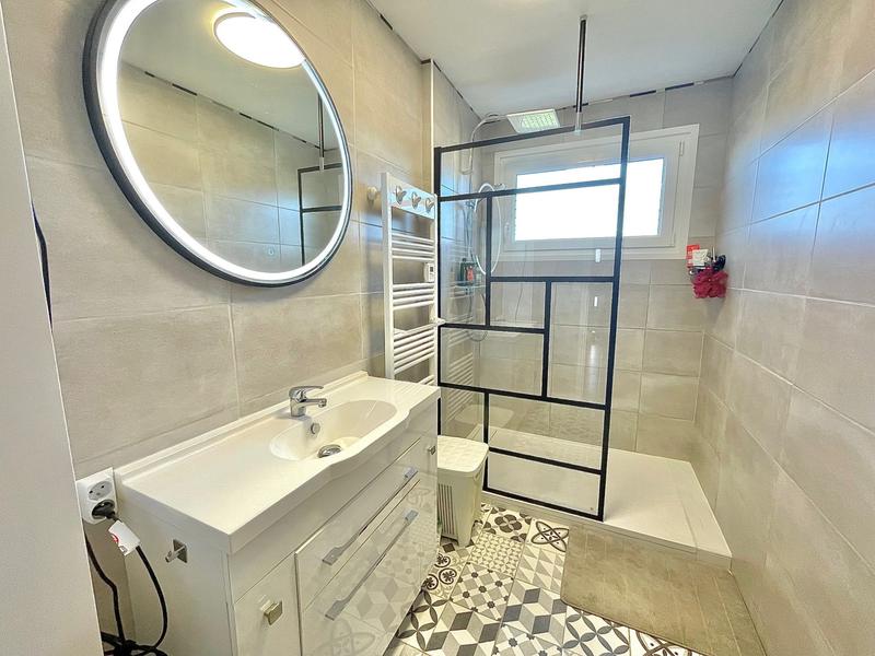 Maison - 127 m² - 6 pièces