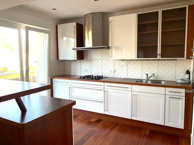 Appartement - 105 m² - 3 pièces