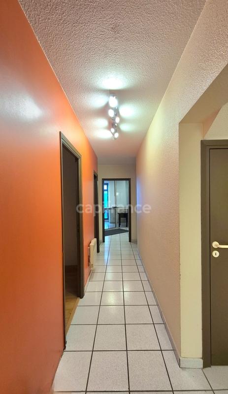 Immeuble - 237 m² - 12 pièces