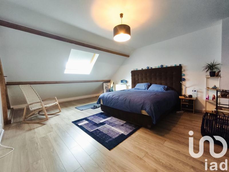 Maison - 243 m² - 7 pièces