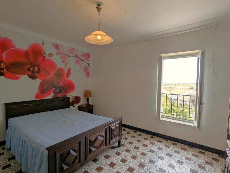 Appartement - 93 m² - 5 pièces