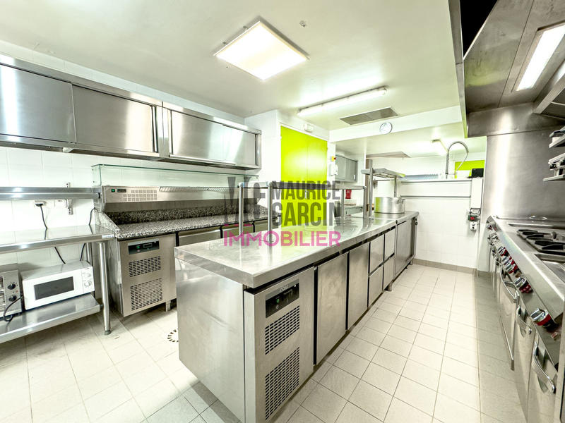 Fonds de commerce - Hôtellerie / Restauration - 220 m²